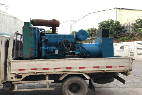 東莞康明斯柴油發(fā)電機(jī)出租的特點