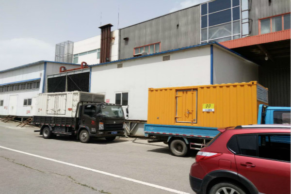 康明斯靜音發(fā)電機供應(yīng)工廠電房改造