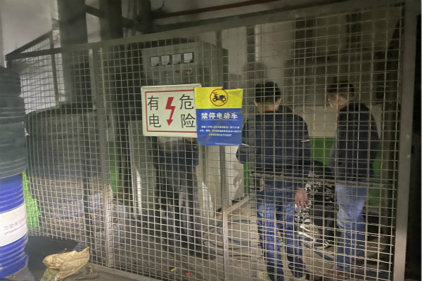 柴油機排氣冒藍(lán)煙故障排除