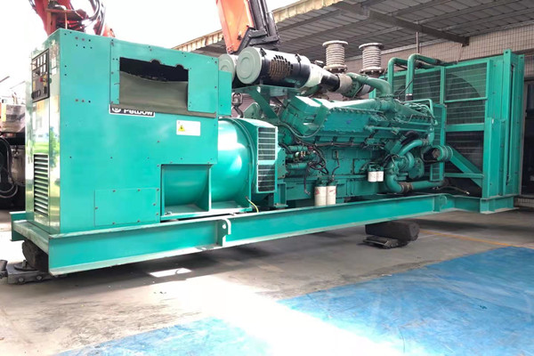 展耀東莞發(fā)電機(jī)出租：清明不休，干勁不減！