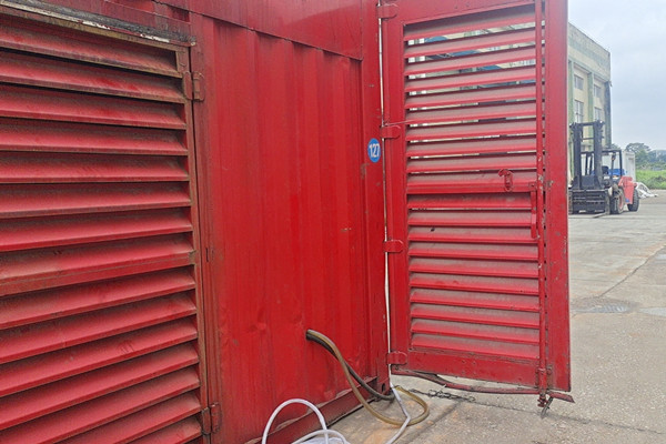 兩臺1600kw并網(wǎng)為宇陽科技提供24小時電力