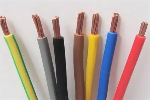 判斷零線(xiàn)火線(xiàn)的幾種方法