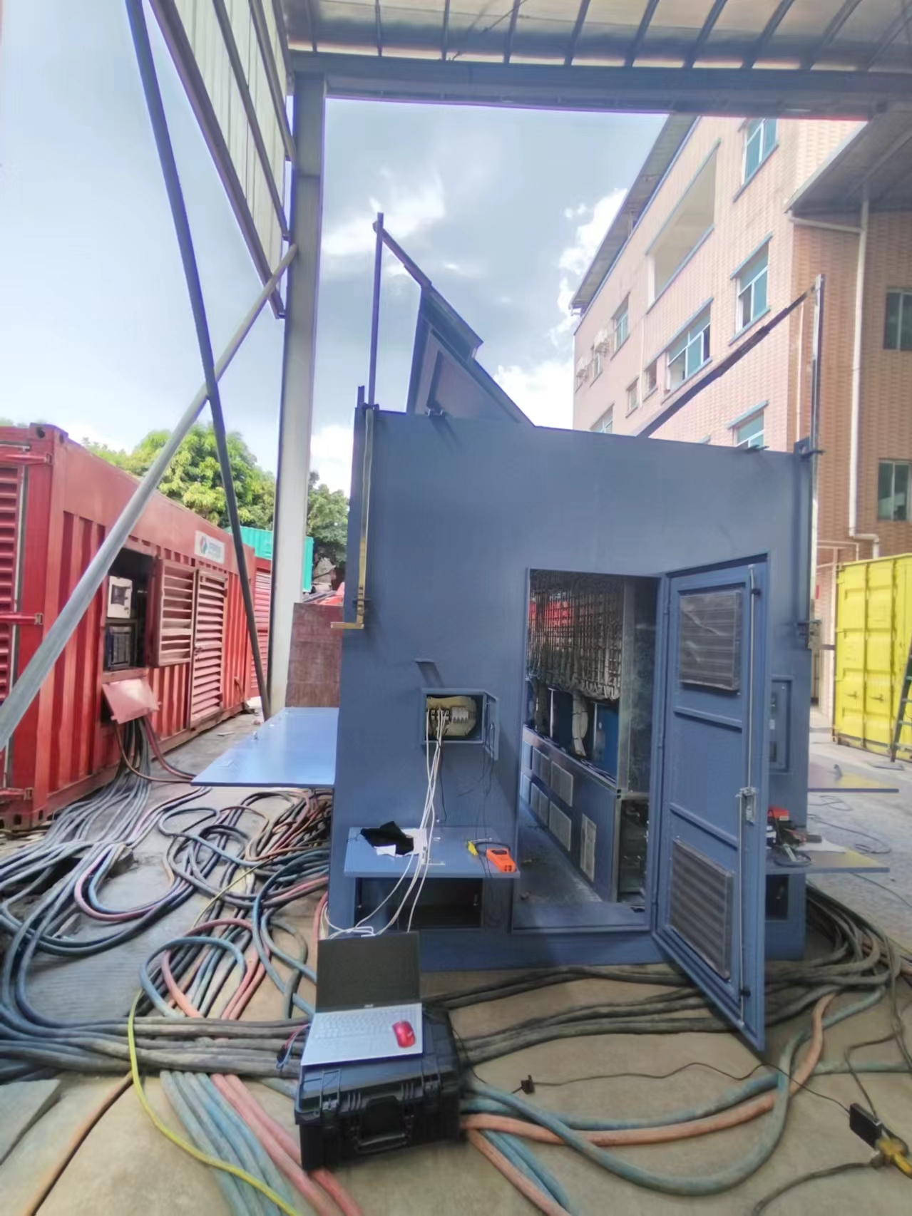 洪梅負載箱出租：專業(yè)可靠的電力測試解決方案。（24小時租賃電話：13922514410）